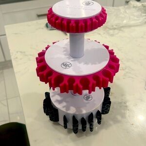 Sigma makeup brush dry tower